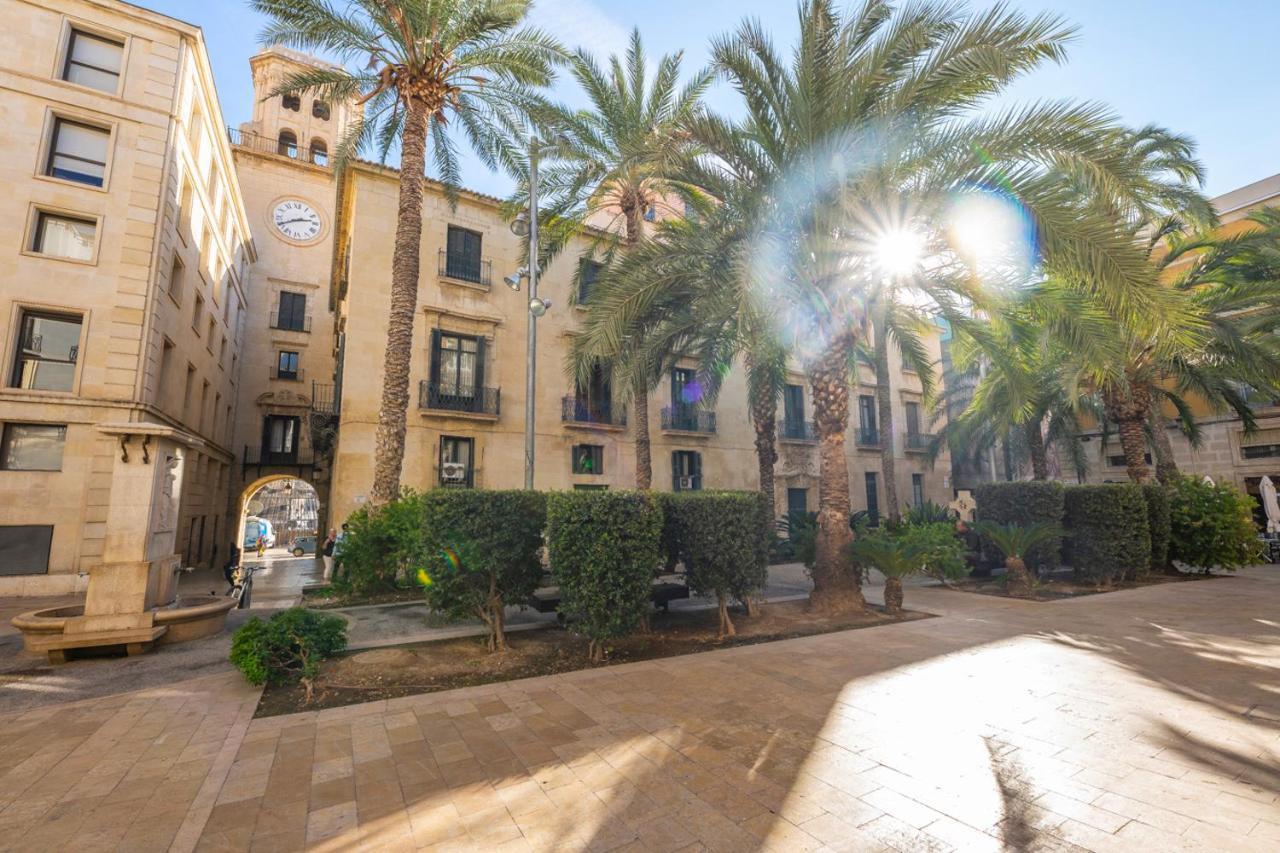 Appartement Magic Atico In The Heart Of The Old Town à Alicante Extérieur photo
