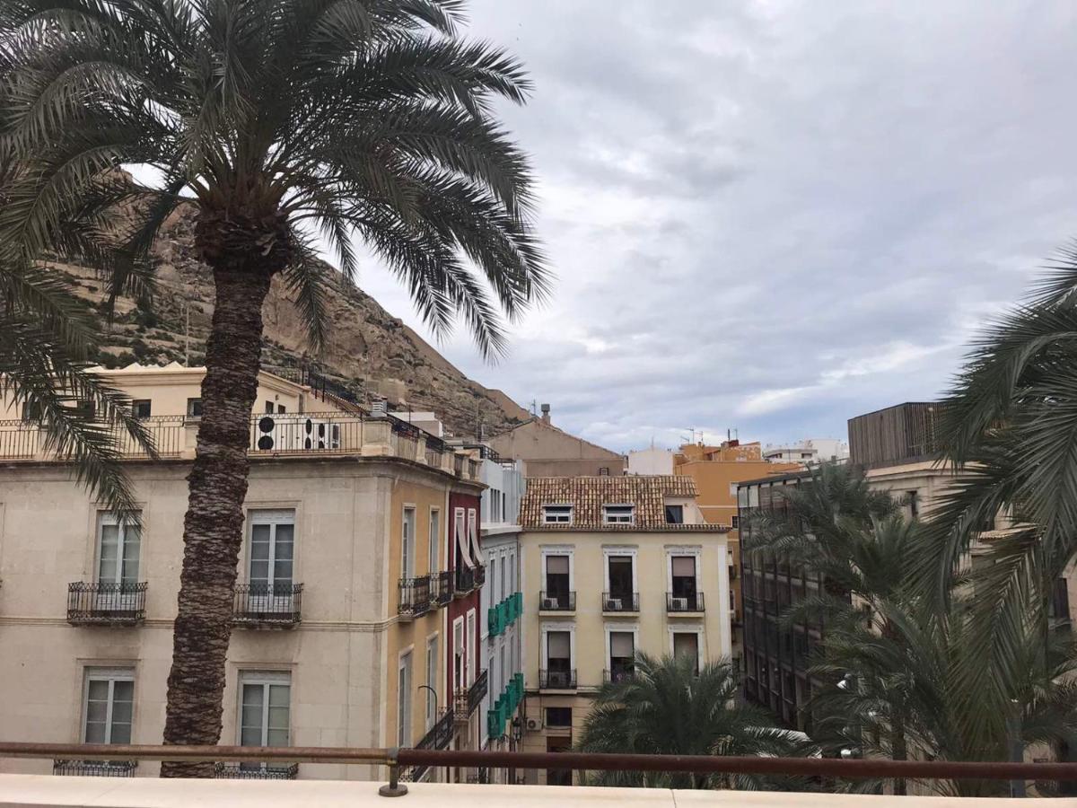 Appartement Magic Atico In The Heart Of The Old Town à Alicante Extérieur photo